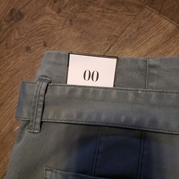 White House Black Market  Army Green NWT Pants  Slim Crop Sz 00R - Picture 7 of 9